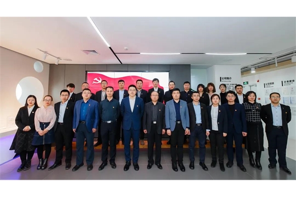 抓好黨建工作，促進(jìn)企業(yè)發(fā)展